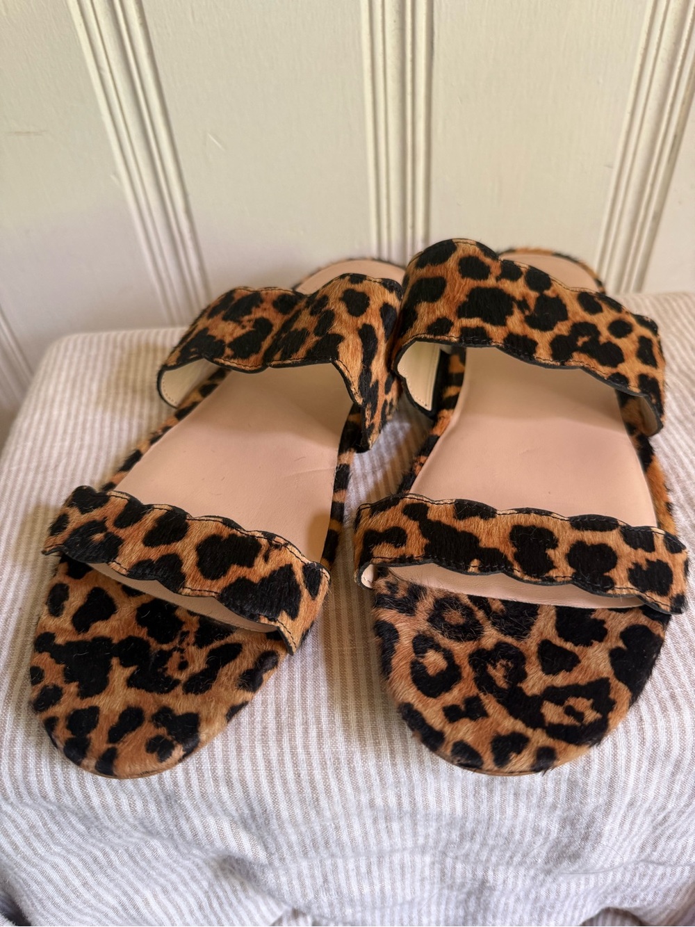 Stuart Weitzman Santorini calf hair Leopard Print Women's Slide Sandals NEW - Picture 3 of 7